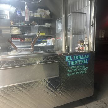 El Dollar Taqueria - Mexican Near Me - Lost Hills, California