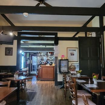 Villa Vito - Dining room - Pizza Near Me - New Hope, Pennsylvania Villa Vito - Dining room - Pizza Near Me - New Hope, Pennsylvania