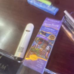 Cloud 9 Vape & Smoke Shop - Dre has the best customer service ever !!!