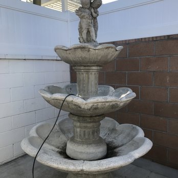 Aloha Concrete - fountain they fixed (7 foot) - Masonry/Concrete Near Me