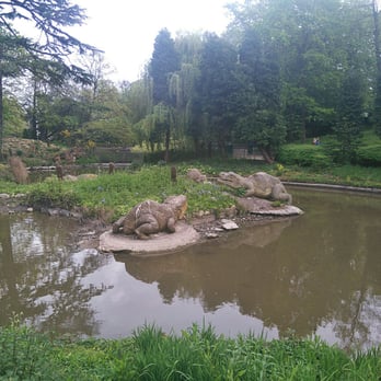 Crystal Palace Park - Dinosaur Lake. - Parks Near Me - London, XGL
