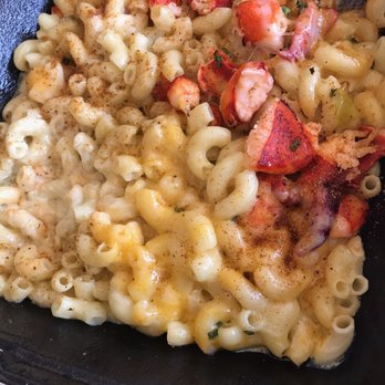 Ruth's Chris Steak House - This lobster Mac and cheese was so bland. High price and low quality. Tasted like it came straight from the box. - Seafood Near Me - Baltimore, Maryland