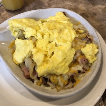 Crackers & Co. Cafe - Farmer's skillet- potatoes, ham, mushroom and onions, and cheddar cheese & scrambled eggs on top! So good! - American Near Me - Mesa, Arizona Crackers & Co. Cafe - Farmer's skillet- potatoes, ham, mushroom and onions, and cheddar cheese & scrambled eggs on top! So good! - American Near Me - Mesa, Arizona