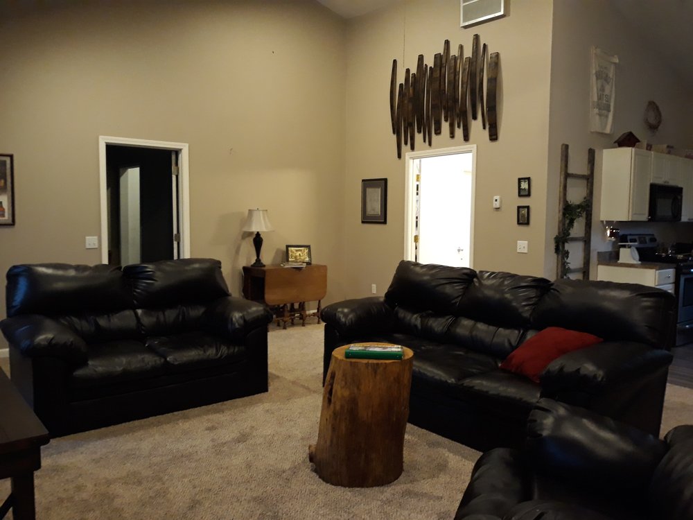 The Barrel House Bed and Breakfast - vineyard in New Hope, KY