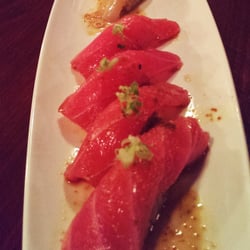 Super white in the back, garlic tuna in the front.