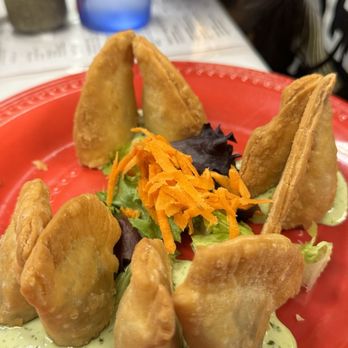 Raizes Mexican Kitchen - Empanadas - Chicken and Spinach - Mexican Near Me - Stafford, Texas Raizes Mexican Kitchen - Empanadas - Chicken and Spinach - Mexican Near Me - Stafford, Texas