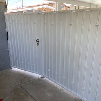Dg Construction - New backyard gate - General Contractors Near Me
