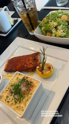 Stanley's Restaurant by null