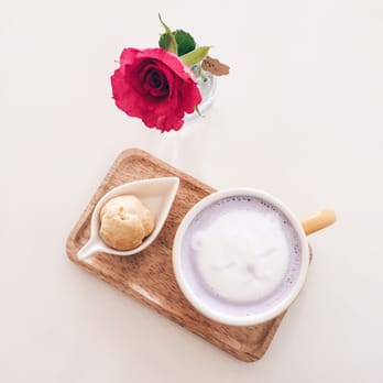 Cafe Maji - Taro Latte - Coffee & Tea Near Me - Artesia, California Cafe Maji - Taro Latte - Coffee & Tea Near Me - Artesia, California