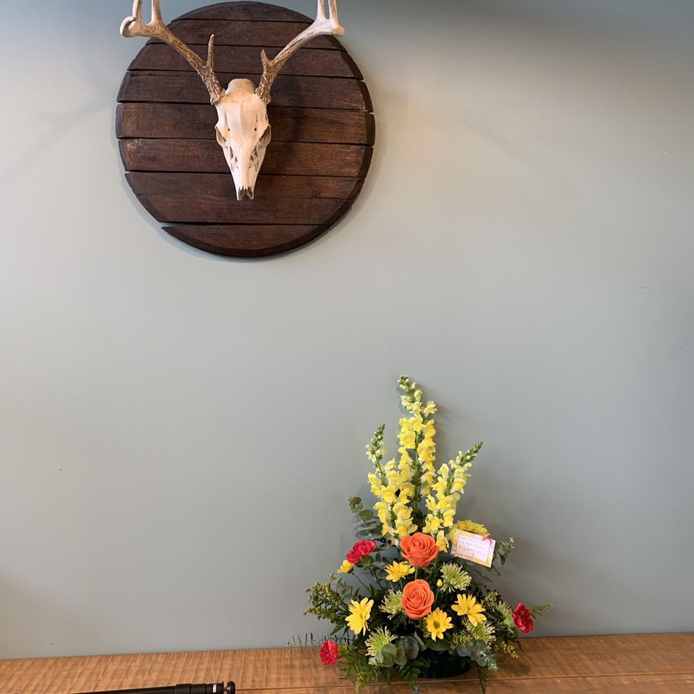 Buffalo Barrel + Brine - Cute decor and welcome flowers - Cafes Near Me - Buffalo, New York Buffalo Barrel + Brine - Cute decor and welcome flowers - Cafes Near Me - Buffalo, New York