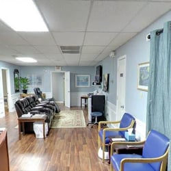 Moss Medical Institute & Spa - Neurotherapy room at moss medical institute & Spa