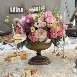 Spago Beverly Hills www.abbeysflowers.com