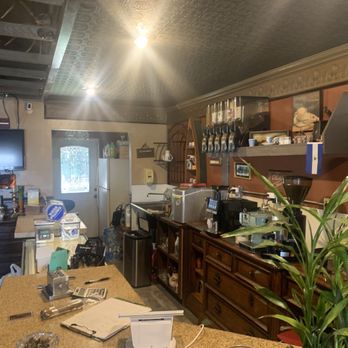 Lovo's Cigars - Tobacco Shops Near Me - Rialto, California