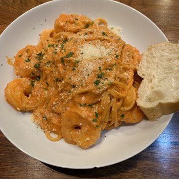 Bacio Italiano - Pizza Near Me - Tucson, Arizona