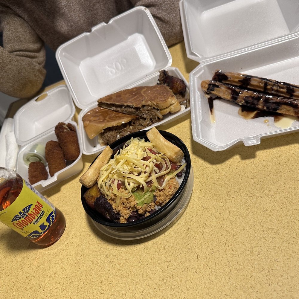 Q'Paso Latin Grub - Ham croquetas, cubano authentic, churros, Latin bowl - Latin American Near Me - Helen, Georgia Q'Paso Latin Grub - Ham croquetas, cubano authentic, churros, Latin bowl - Latin American Near Me - Helen, Georgia