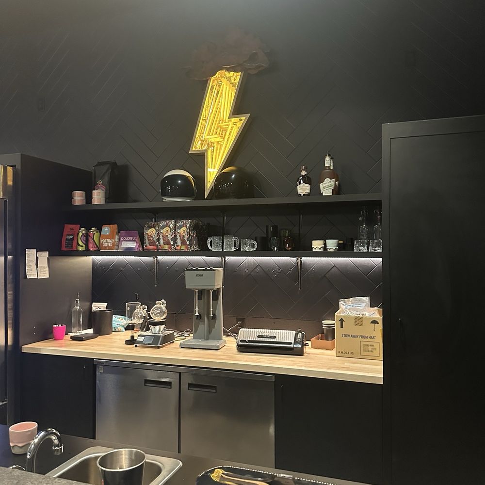 Burnside Coffee Bar - Coffee & Tea Near Me - Sacramento, California Burnside Coffee Bar - Coffee & Tea Near Me - Sacramento, California