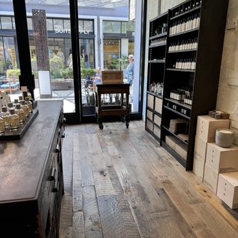 Le Labo San Diego, CA 92109 - Last Updated March 2025 - Yelp