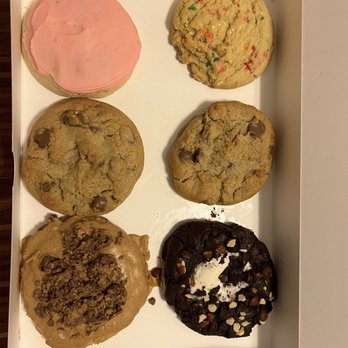 Crumbl - Sunset Valley - Sugar, chocolate chip, Reese's peanut butter cup, rocky road, chocolate chip, and confetti - Bakeries Near Me - Austin, Texas