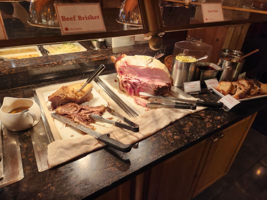 Red Apple Buffet-Restaurant by null