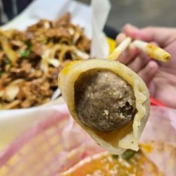 Himalayan Dumplings By Kyikyi - Inside of beef momo