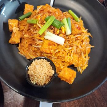 Monora Thai - Cerritos - Thai Near Me - Cerritos, California