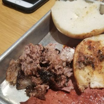 Doc's Commerce Smokehouse - Mostly fat and barely any meat.  No thank you - Barbeque Near Me - Milwaukee, Wisconsin
