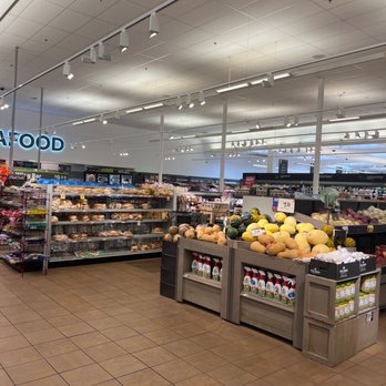 Stop & Shop - Grocery Near Me - Huntington, New York Stop & Shop - Grocery Near Me - Huntington, New York