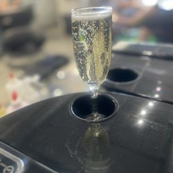 the nail bar - Prosecco