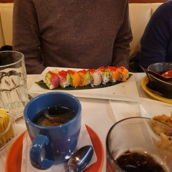Lilli & Loo - Chinese Near Me - New York, New York