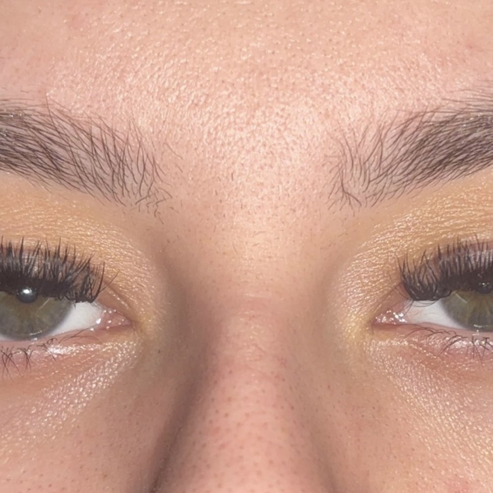 Blyss Beauty - 4 & 1/2 days after the set and still very full :) - Eyelash Service Near Me - Tempe, Arizona Blyss Beauty - 4 & 1/2 days after the set and still very full :) - Eyelash Service Near Me - Tempe, Arizona