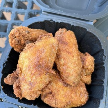 Vibes Southern Cuisine - Wings - Food Trucks Near Me - Upper Marlboro, Maryland Vibes Southern Cuisine - Wings - Food Trucks Near Me - Upper Marlboro, Maryland