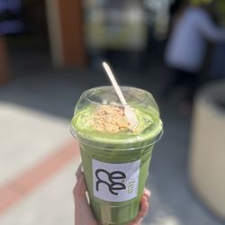 Banana pudding matcha einspanner