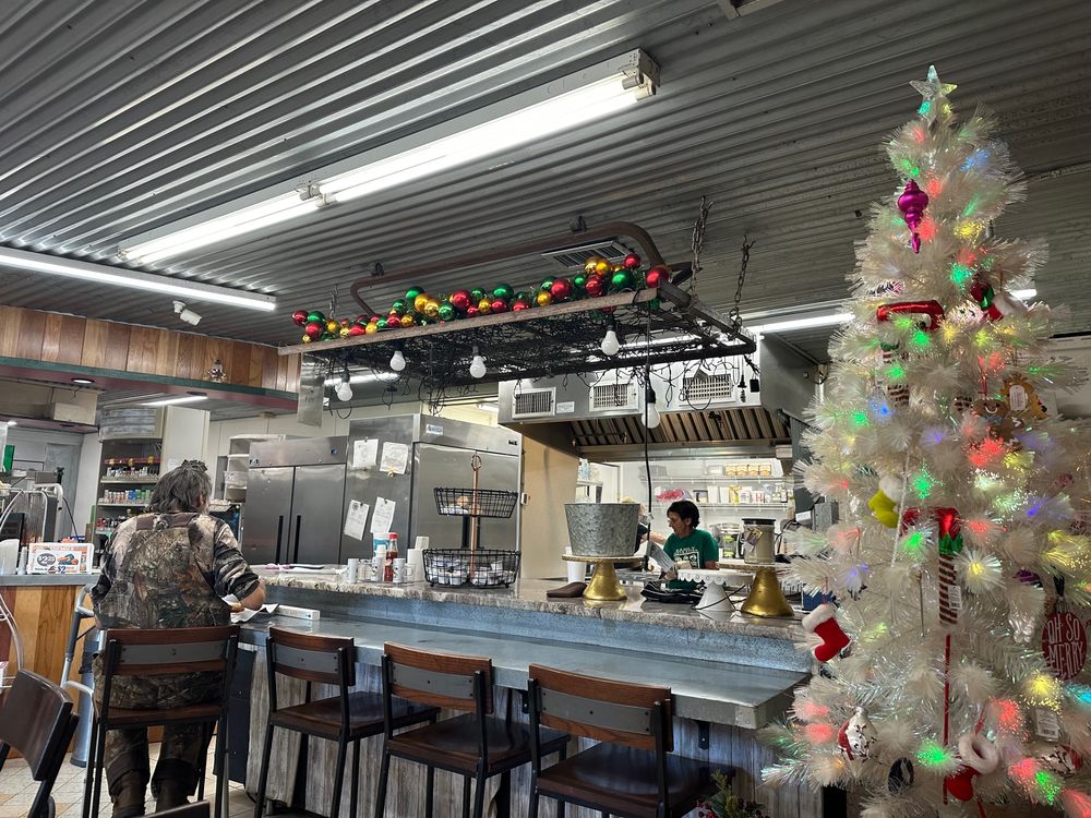 North Pole Store Logo