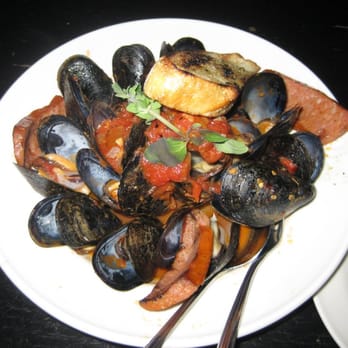 Go Fish Restaurant - Seafood Near Me - Stonington, Connecticut Go Fish Restaurant - Seafood Near Me - Stonington, Connecticut