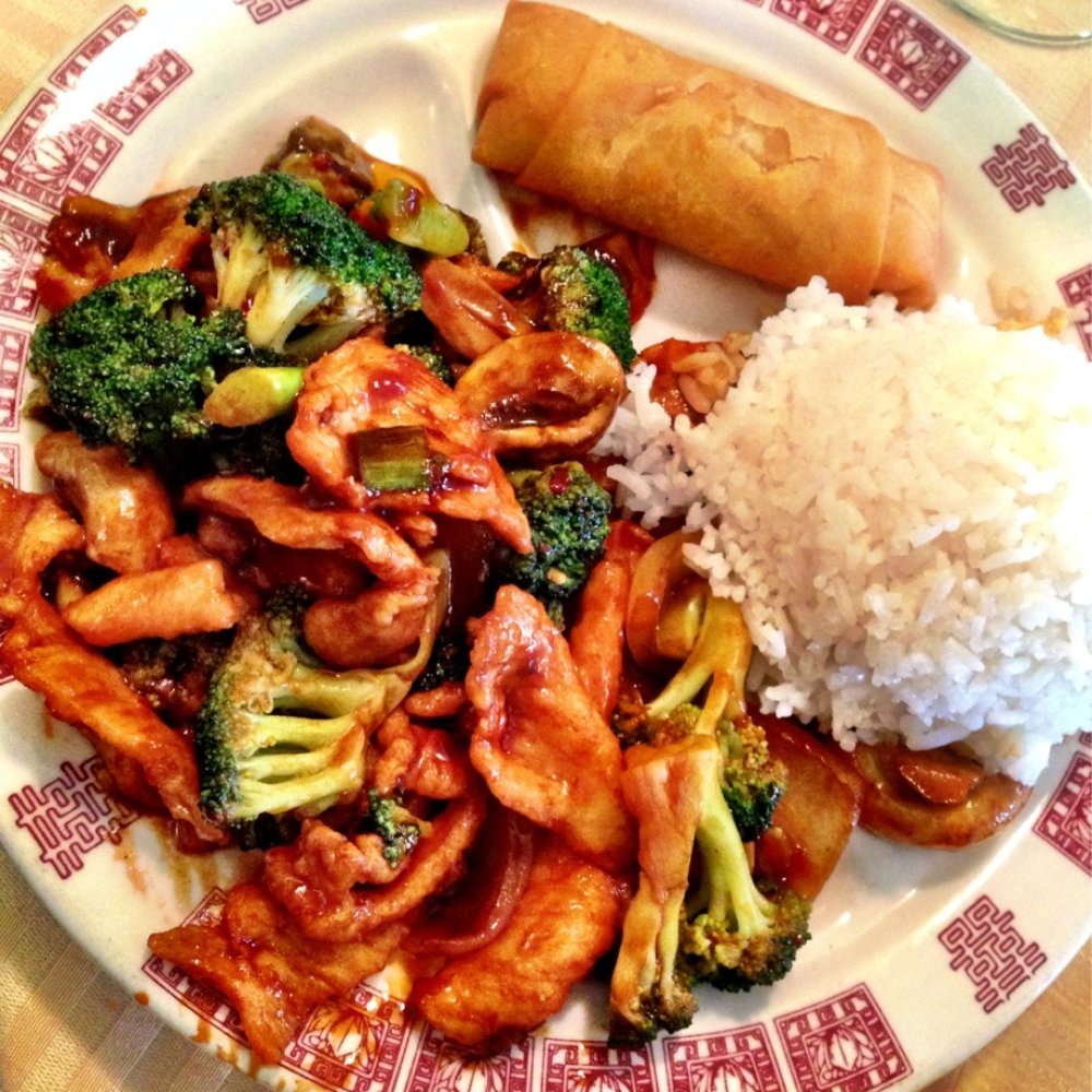 Magic Wok Restaurant - Hunan chicken lunch special - Chinese Near Me - Alexandria, Virginia