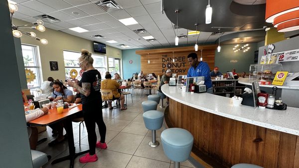 Dandee Donut Factory by null