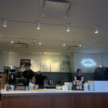 Blank Street Coffee - Inside - Coffee & Tea Near Me - Cambridge, Massachusetts Blank Street Coffee - Inside - Coffee & Tea Near Me - Cambridge, Massachusetts