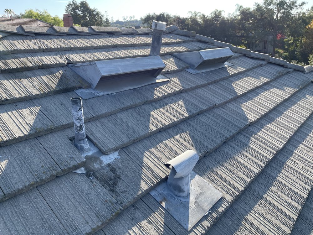 Slide of MAR Roofing