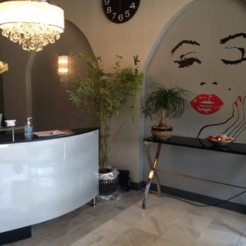 Chic Nails - Nail Salons Near Me - Noblesville, Indiana