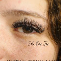 Esti Bae Jae - Volume Lash Extensions