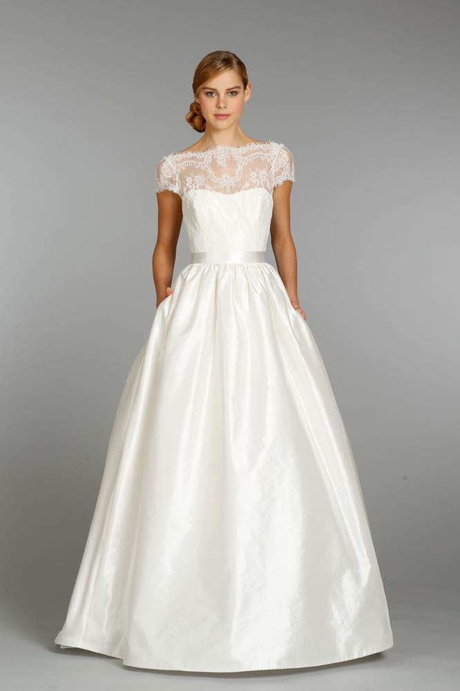 The White Magnolia Bridal