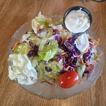 Euclid Restaurant - Side salad - Pizza Near Me - Clay, New York Euclid Restaurant - Side salad - Pizza Near Me - Clay, New York