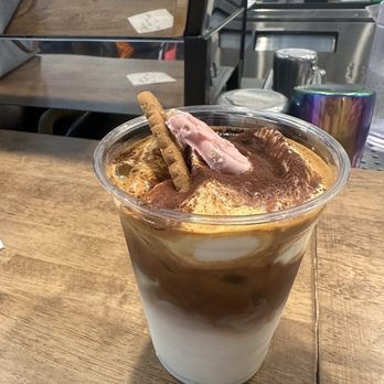 Rny Coffee Studio - Vienna latte - Cafes Near Me - Los Angeles, California Rny Coffee Studio - Vienna latte - Cafes Near Me - Los Angeles, California