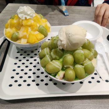 The Cups Bingsu Cafe - Pina colada and green grape - Desserts Near Me - Vaughan, Ontario The Cups Bingsu Cafe - Pina colada and green grape - Desserts Near Me - Vaughan, Ontario