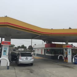 Shell - Great spot to fill up