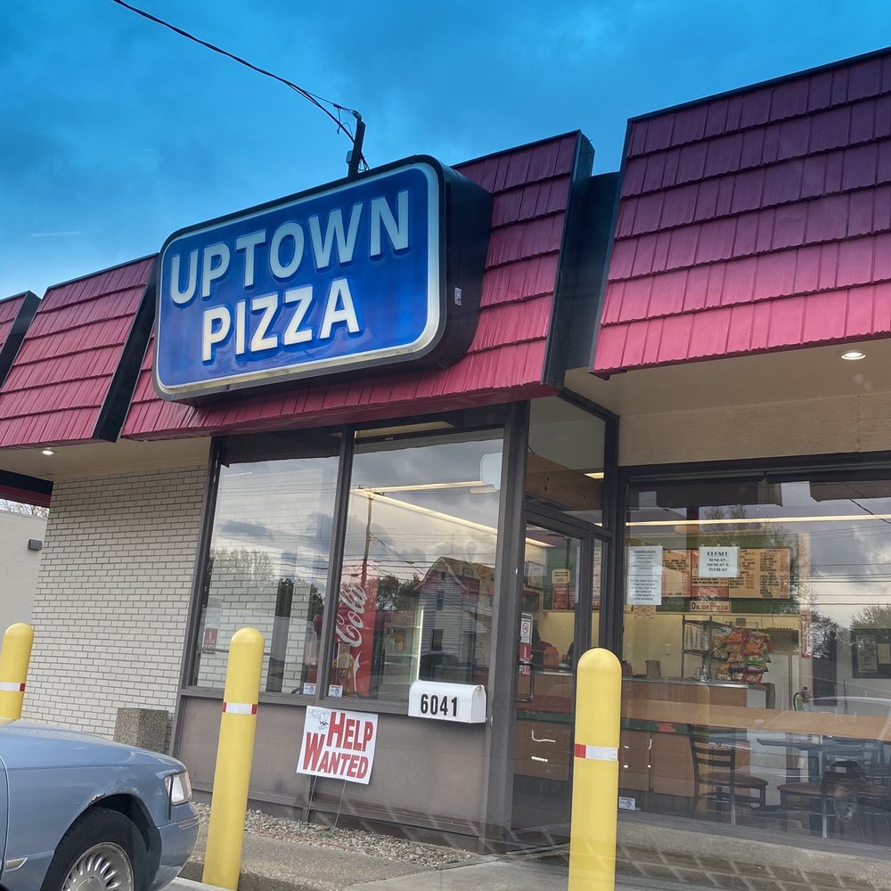 Uptown Pizza - Front of restaurant - Pizza Near Me - Youngstown, Ohio Uptown Pizza - Front of restaurant - Pizza Near Me - Youngstown, Ohio
