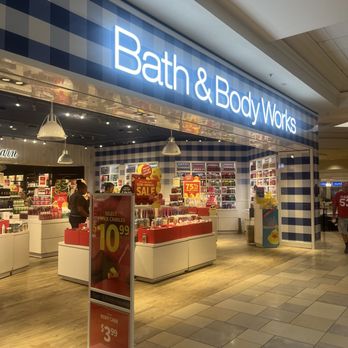 BATH & BODY WORKS - Updated November 2025 - 40 Photos - 50 Fox Run
