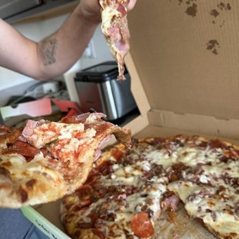 Napolis’s Pizzeria - Pizza Near Me - North Las Vegas, Nevada Napolis’s Pizzeria - Pizza Near Me - North Las Vegas, Nevada