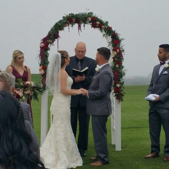 Floral Design By Reina - Ceremony - Floral Designers Near Me