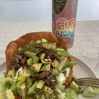 Paco's Tacos - Disclaimer I ADDED MY OWN AVOCADO from home  Steak Taco Salad - Mexican Near Me - Hanapepe, Hawaii